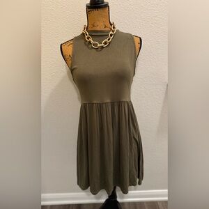Forever 21 Mock Neck Fit and Flare Dress Size Large